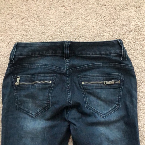 Jeans - Picture 5 of 6